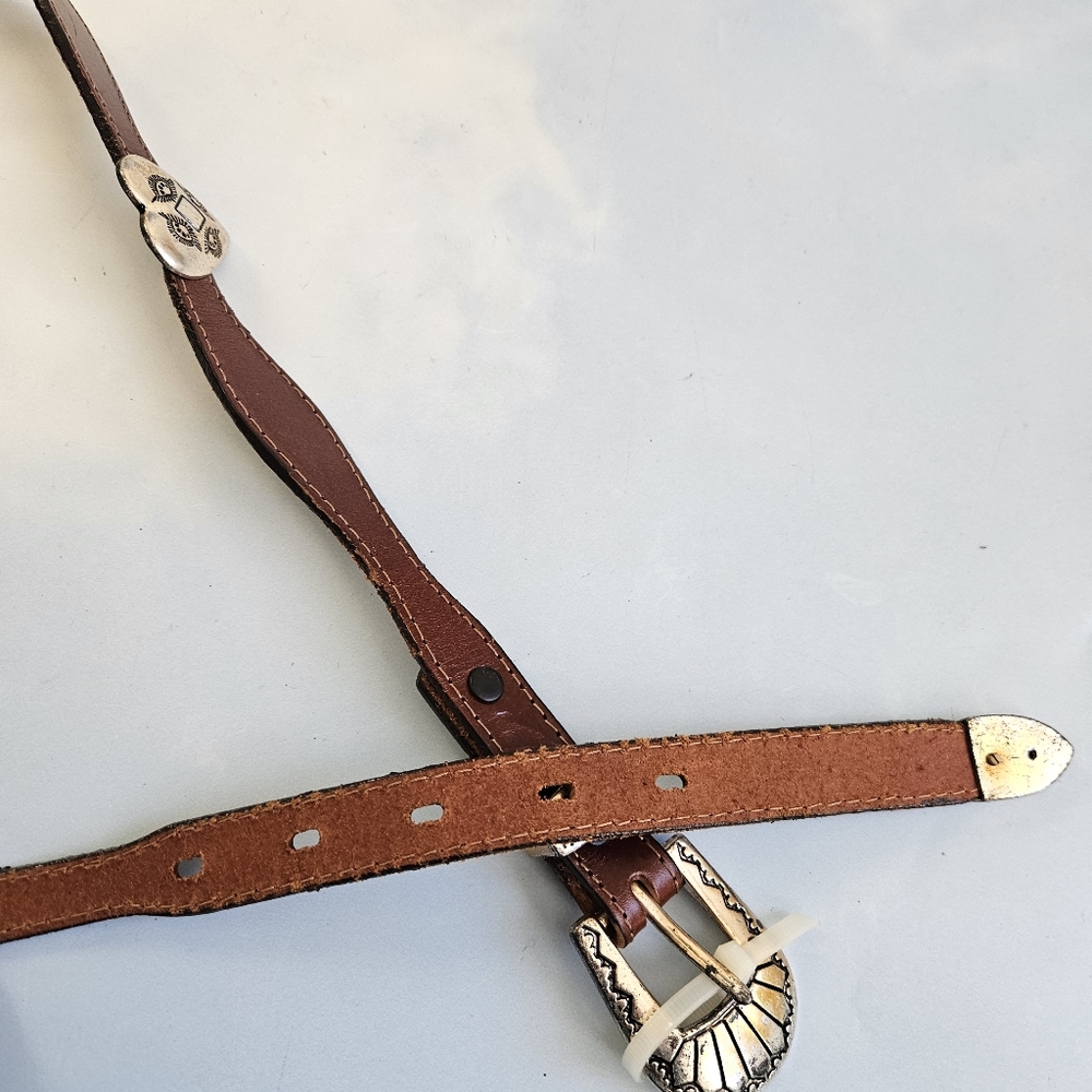 American Vintage Brown Leather Belt with Silver Accents - Picture 15 of 16